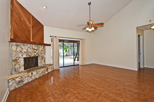 107 Frederick Ave, Lake Mary FL  32746-2811 exterior