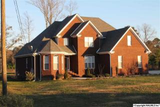 824 Pineview Ave, Gadsden AL  35905-7202 exterior