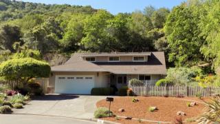 40 Baywood Cir, Novato, CA 94949-5815