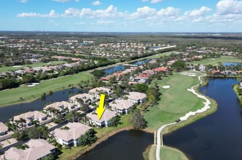 28670 San Lucas Ln, Bonita Springs, FL 34135-8300
