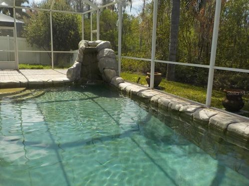 1601 Tawnyberry Ct, New Port Richey, FL 34655-5348