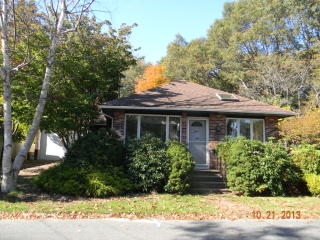 63 Benefit St, Warwick RI  02886-6720 exterior