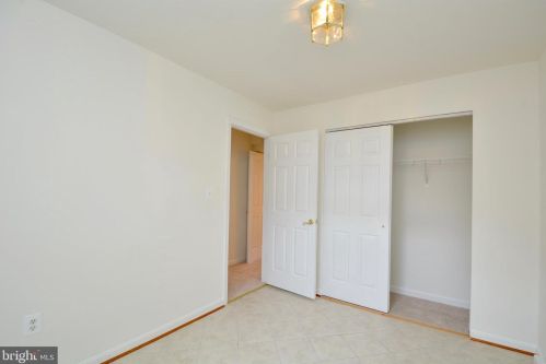14346 Madrigal Dr, Woodbridge VA  22193-5958 exterior