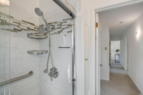 283 Cecilia Way, Tiburon CA  94920-2105 exterior