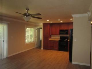 1000 Zeering Rd, Turlock CA  95382-7243 exterior