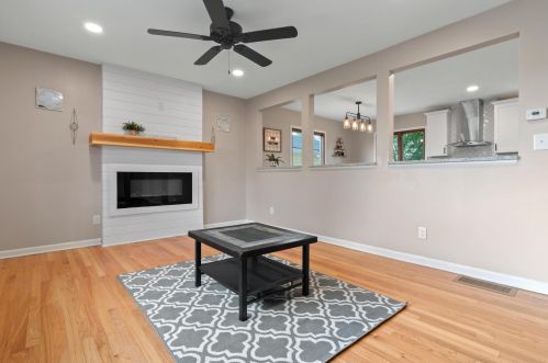 4427 47th Ave, Kenosha, WI 53144-1944