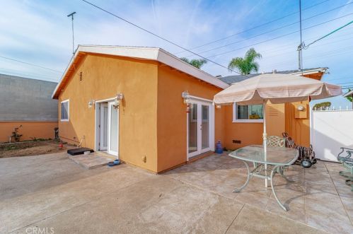 2128 Marine Ave, Gardena CA  90249-3819 exterior