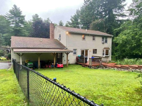 22 Settlers Ln, Salem NH  03079-1253 exterior