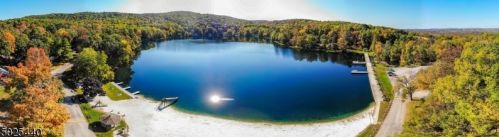 5 Flat Bush Rd, Wantage NJ  07461-4457 exterior