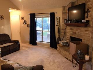 313 Windward Dr, League City TX  77573-9219 exterior