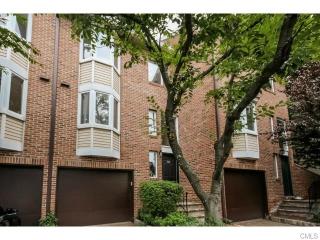 164 Frst St, Stamford CT  06901-1868 exterior