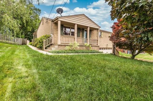 3991 Deervue Dr, Pittsburgh, PA 15227-4509