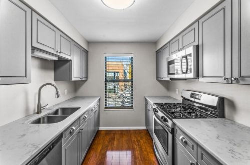 3432 Penn Ave, Pittsburgh, PA 15201-1304