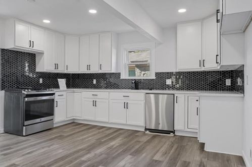 2521 Amelia St, Dallas TX  75235-8222 exterior