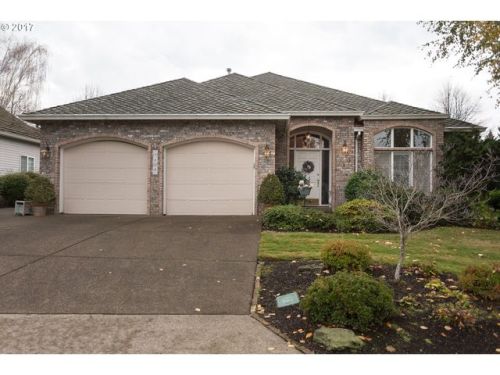 7680 Fairway Dr, Wilsonville, OR 97070-8739