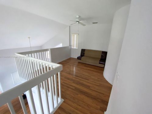 1231 179th Ave, Hollywood FL  33029-3162 exterior