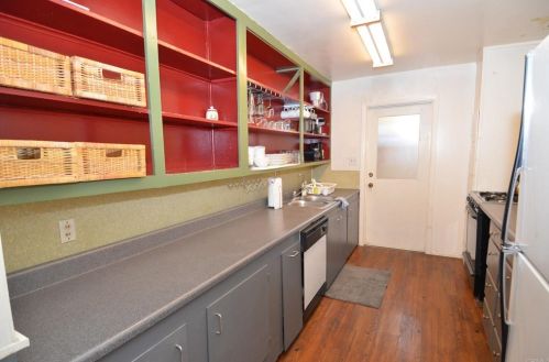 1160 Grand Ave, San Diego CA 92109-4272 exterior