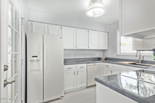 3001 Avenida Destino, Tucson AZ exterior