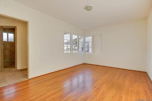 1917 California St, San Diego CA 92110-2113 exterior