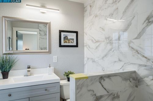 69 Fordham Ct, Concord CA  94523-1523 exterior
