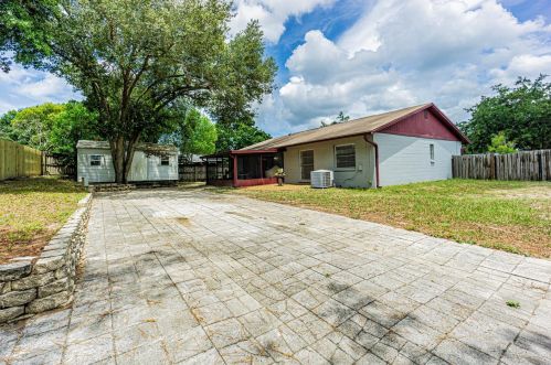 24100 Turtlerock Ct, Lutz FL  33559-6728 exterior