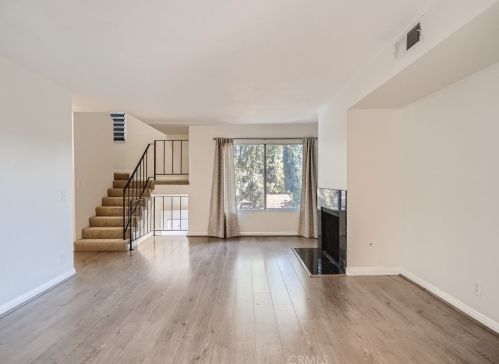 1114 Magnolia St, South Pasadena, CA 91030-2548