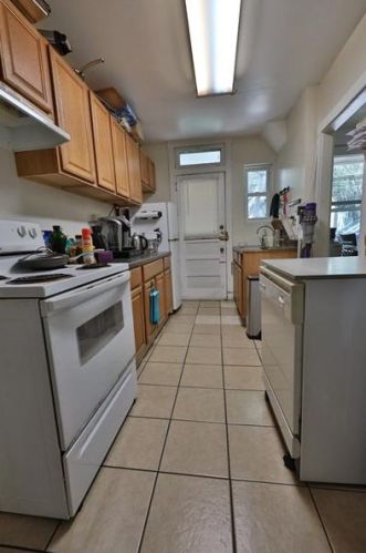 2330 Murray Ave, Pittsburgh PA  15217-2304 exterior