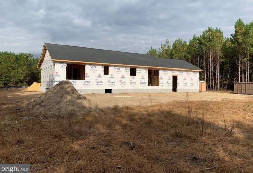 14121 Owens Rd, Farmington, DE 19950-5617