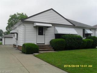 1833 Ridgewick Dr, Willowick, OH 44092-1632