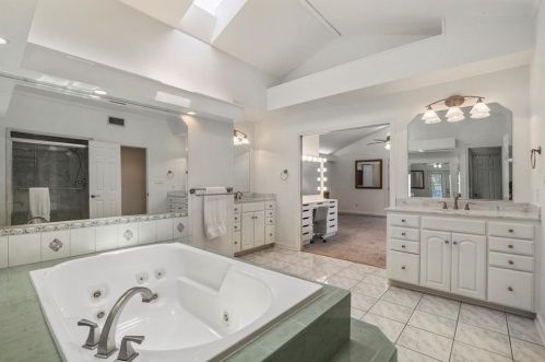 609 Melrose Dr, Richardson, TX 75080-4109