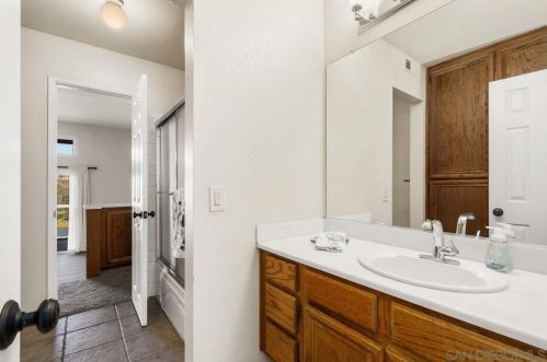 11040 Caminito Vista Pacifica, San Diego CA 92131-3301 exterior