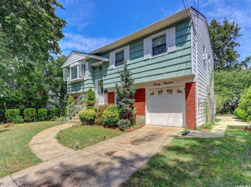 2014 Hoffman Ave, Floral Park, NY 11003-2953