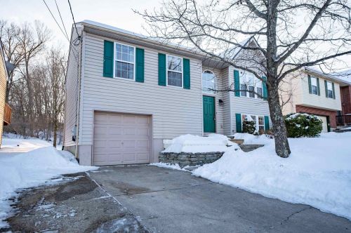 2641 Evergreen Dr, Covington, KY 41017-9441