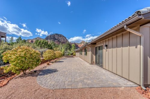 495 Rodeo Rd, Sedona AZ  86336-3369 exterior