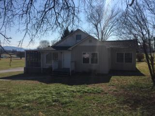2934 Sevierville Rd, Maryville, TN 37804-2300