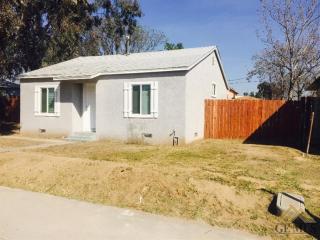 1031 Sterling Rd, Bakersfield, CA 93306-5552