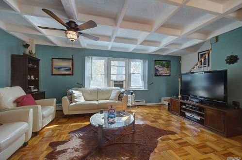 147-87 Grand Central Pkwy, Jamaica, NY