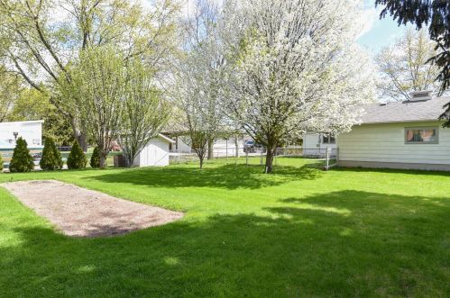 3643 Moorland Rd, Waukesha, WI 53151-5146