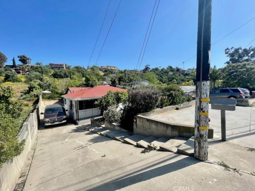 6455 Radio Dr, San Diego, CA 92114-2020