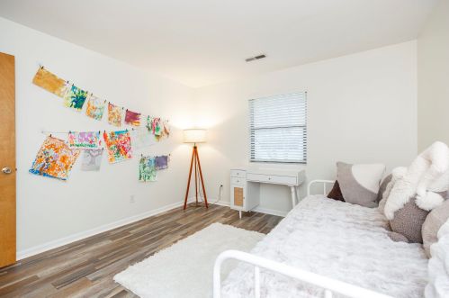 2713 Northwood Dr, Mishawaka IN  46545-3301 exterior