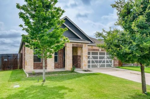 1205 Toltec Trl, Georgetown TX  78626 exterior