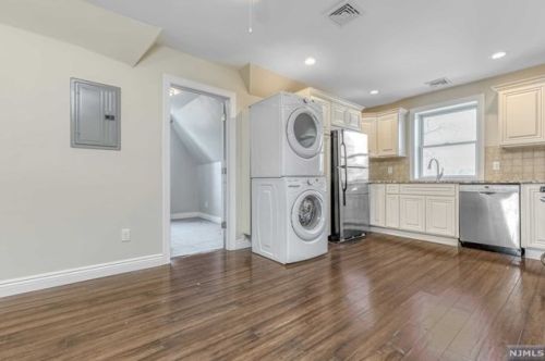 168 Woodside Ave, Ridgewood NJ  07450-5017 exterior