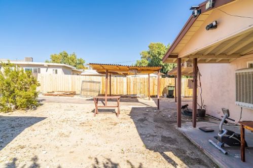 66405 2nd St, Desert Hot Springs CA  92240-3651 exterior