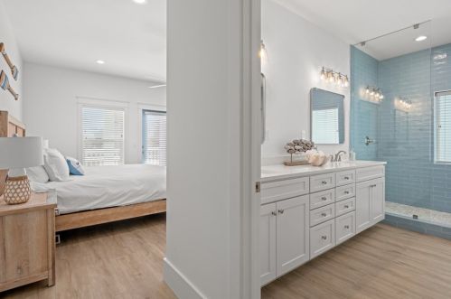 200 Pne Ave, Saint George Island FL  32328-2805 exterior