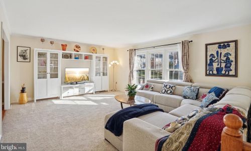 8138 Viola St, Springfield VA  22152-3626 exterior