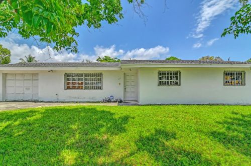 213 12th Ave, Boynton Beach, FL 33435-6039