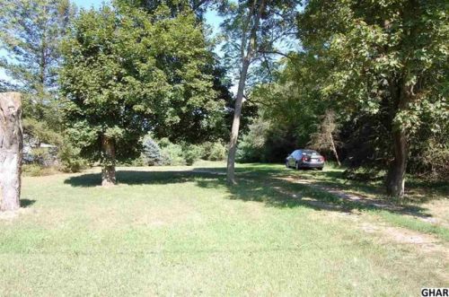 265 Longs Gap Rd, Carlisle, PA 17013-1223