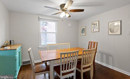 211 Rodney Rd, Ridley Park PA  19078-1429 exterior