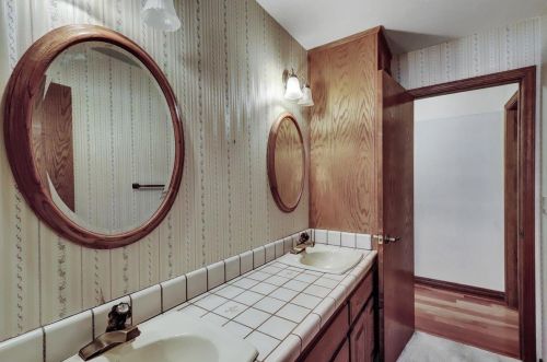 18114 Lake Forest Dr, Lake Wildwood CA  95946-9456 exterior