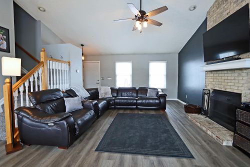 7832 Worley Dr, Blacklick, OH 43004-9187